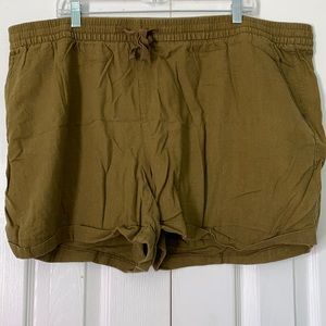 Women’s Olive Stretch Shorts
